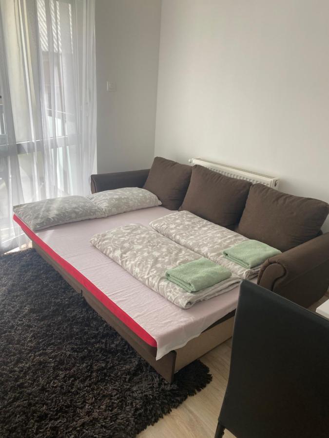 Appartamento Belle Casa 24 Debrecen Esterno foto