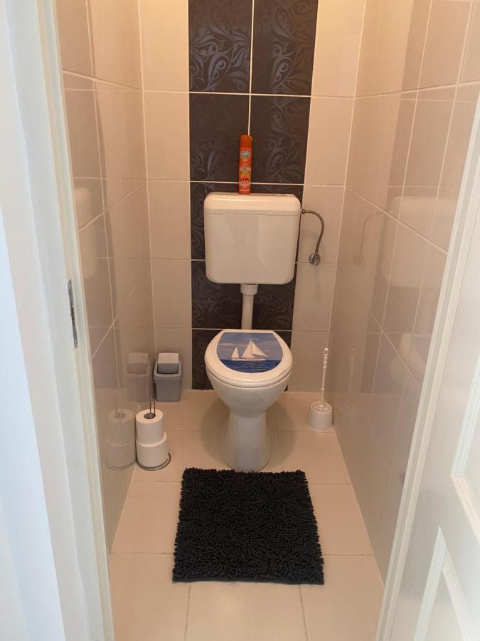 Appartamento Belle Casa 24 Debrecen Esterno foto