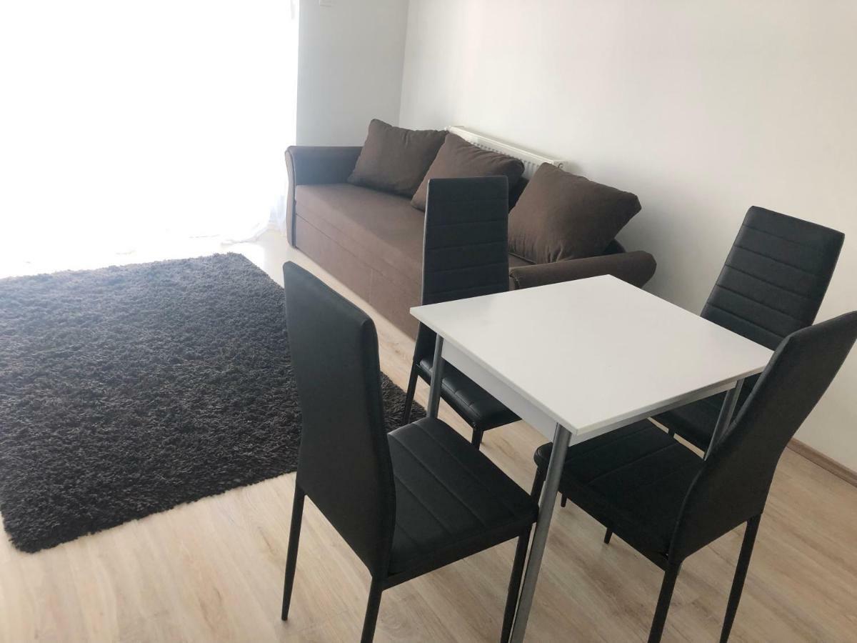 Appartamento Belle Casa 24 Debrecen Esterno foto